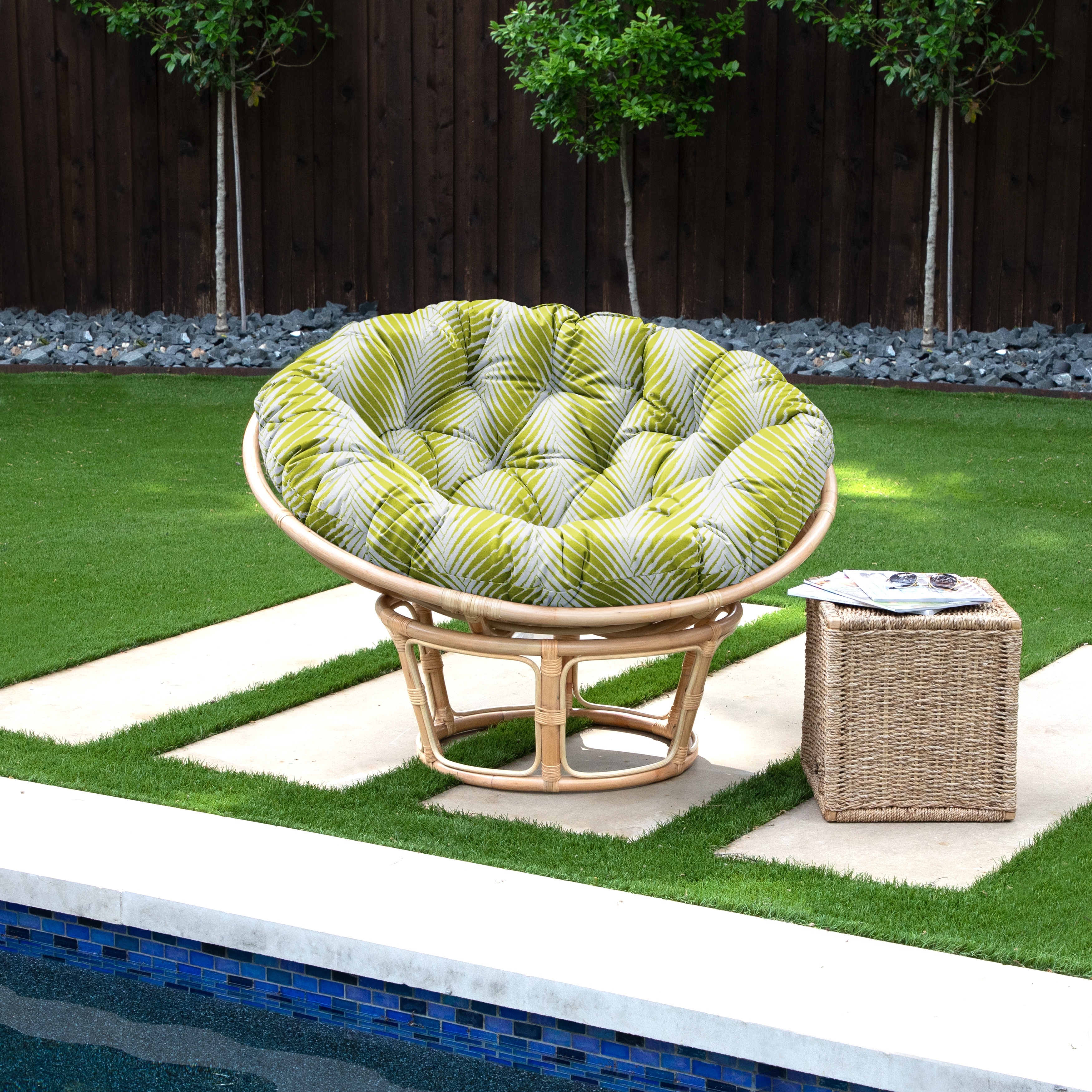 Outdoor papasan 2025 chair with cushion